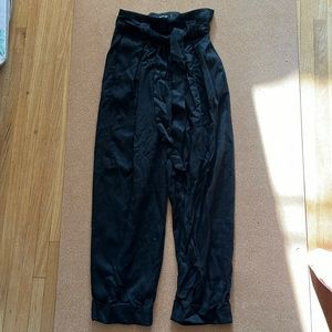 Icône tie front flowy trouser